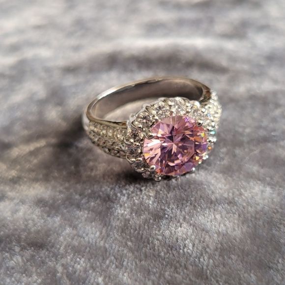 Cocktail Ring Sz 9.25 Silvertone Pink + White Stones - Picture 1 of 7